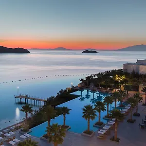 Otel Xanadu Island, Akyarlar